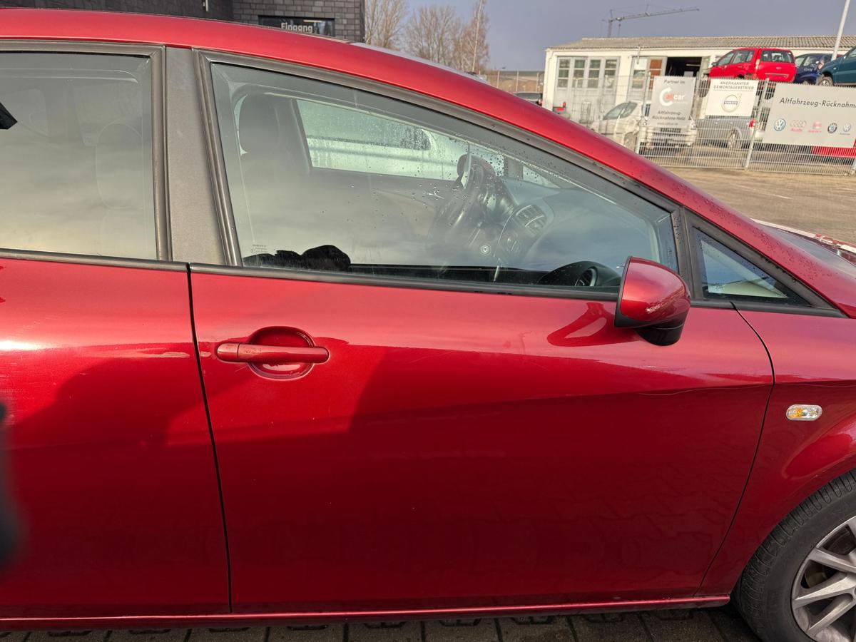 Seat Leon 1P original T&uuml;r vorn rechts LS3X Rojo Rubi 5 T&uuml;rer Rohbau BJ06